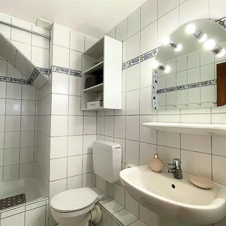 Haus Wolltoeft 'muschelstern Whg7', Nieblum